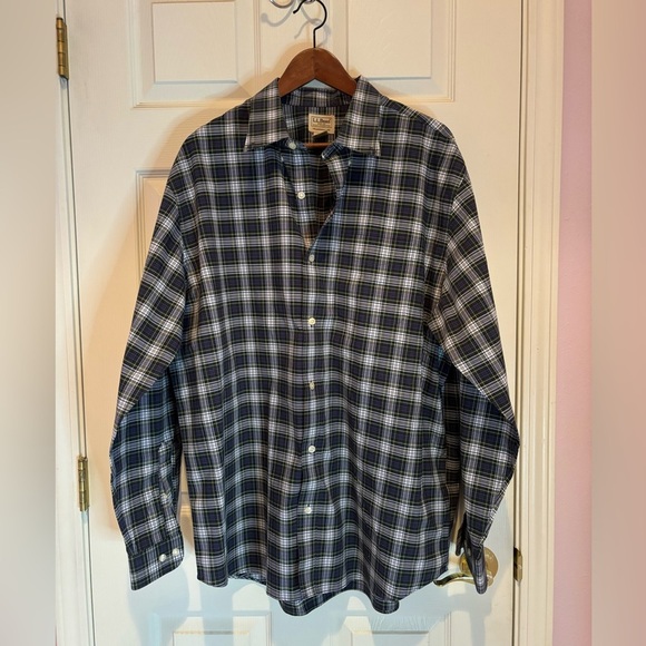 L L Bean plaid button down wrinkle free cotton shirt - Picture 1 of 3
